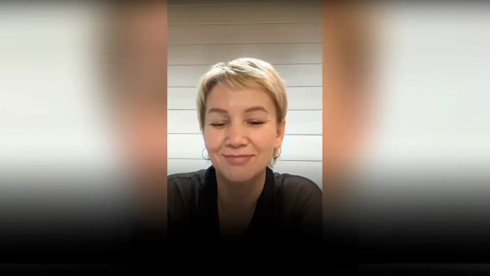 Четыре картинки из коллажа: котёнок, свечи, машина и спорт